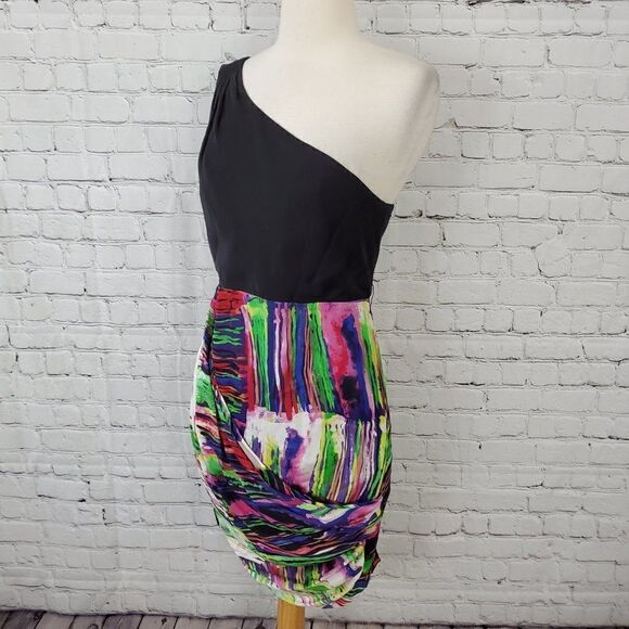 Alice + Olivia Breanna One Shoulder Dress M NWT - Picture 4 of 8